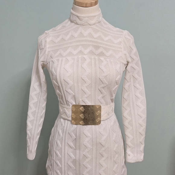 Vintage 70s White Knit Mockneck Full Length Maxi Sweater Dress With Gold Belt - Picture 4 of 10